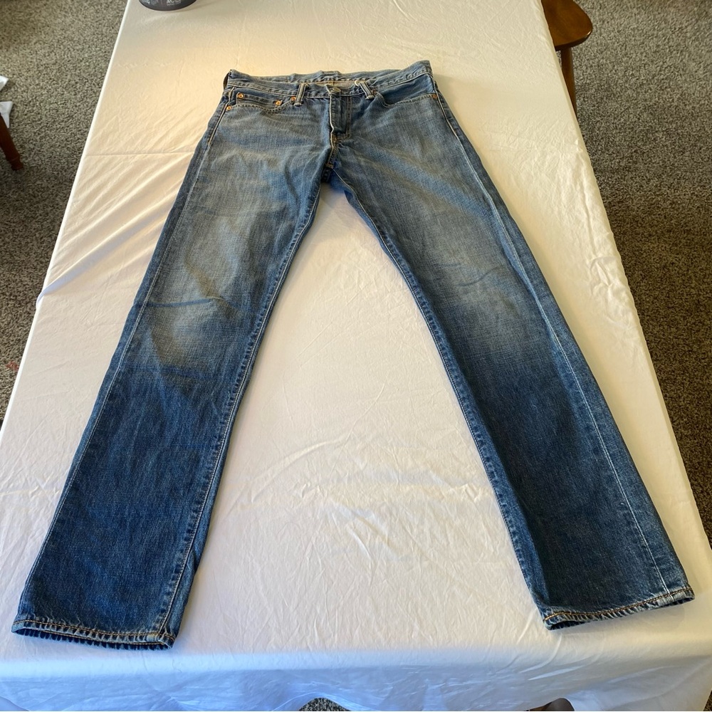 Levi Strauss 504 Blue Jeans 31x34
